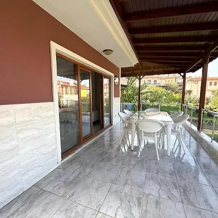 Family Duplex With Garden 150m To Villa *